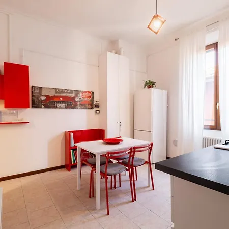 Appartamento Homeby, Casa Laureti *