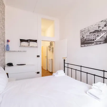 Homeby, Casa Laureti Bolonha