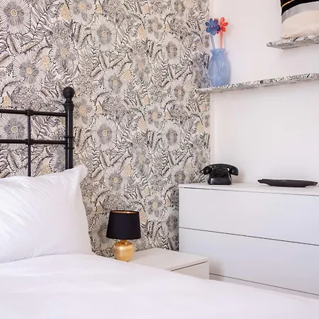Homeby, Casa Laureti * Μπολόνια