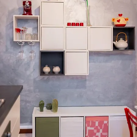 Homeby, Casa Laureti Μπολόνια