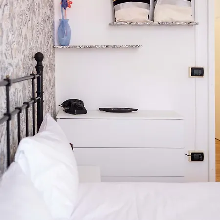 Homeby, Casa Laureti Apartman *