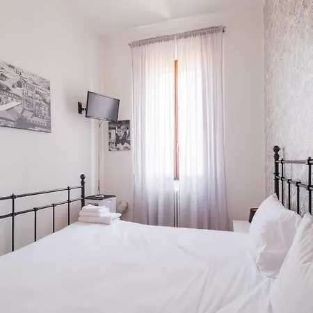 Homeby, Casa Laureti * Bolonha